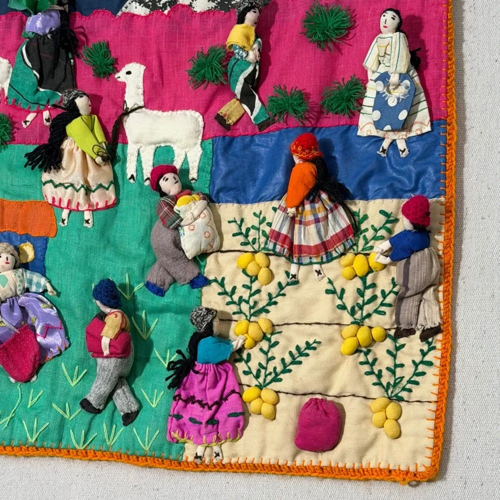 Arpillera Wall Hanging Unisex 19x19 Multicolor Folk Art Peru Textile